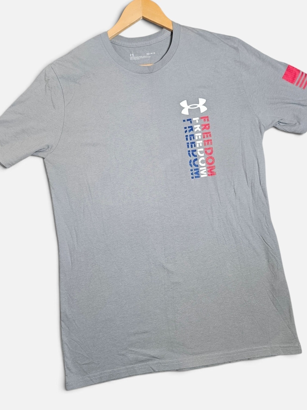 Under Armour Men’s Gray Freedom Graphic Tee